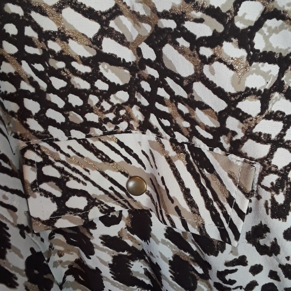 ZENERGY  by Chico Jacket - Picture 3 of 7